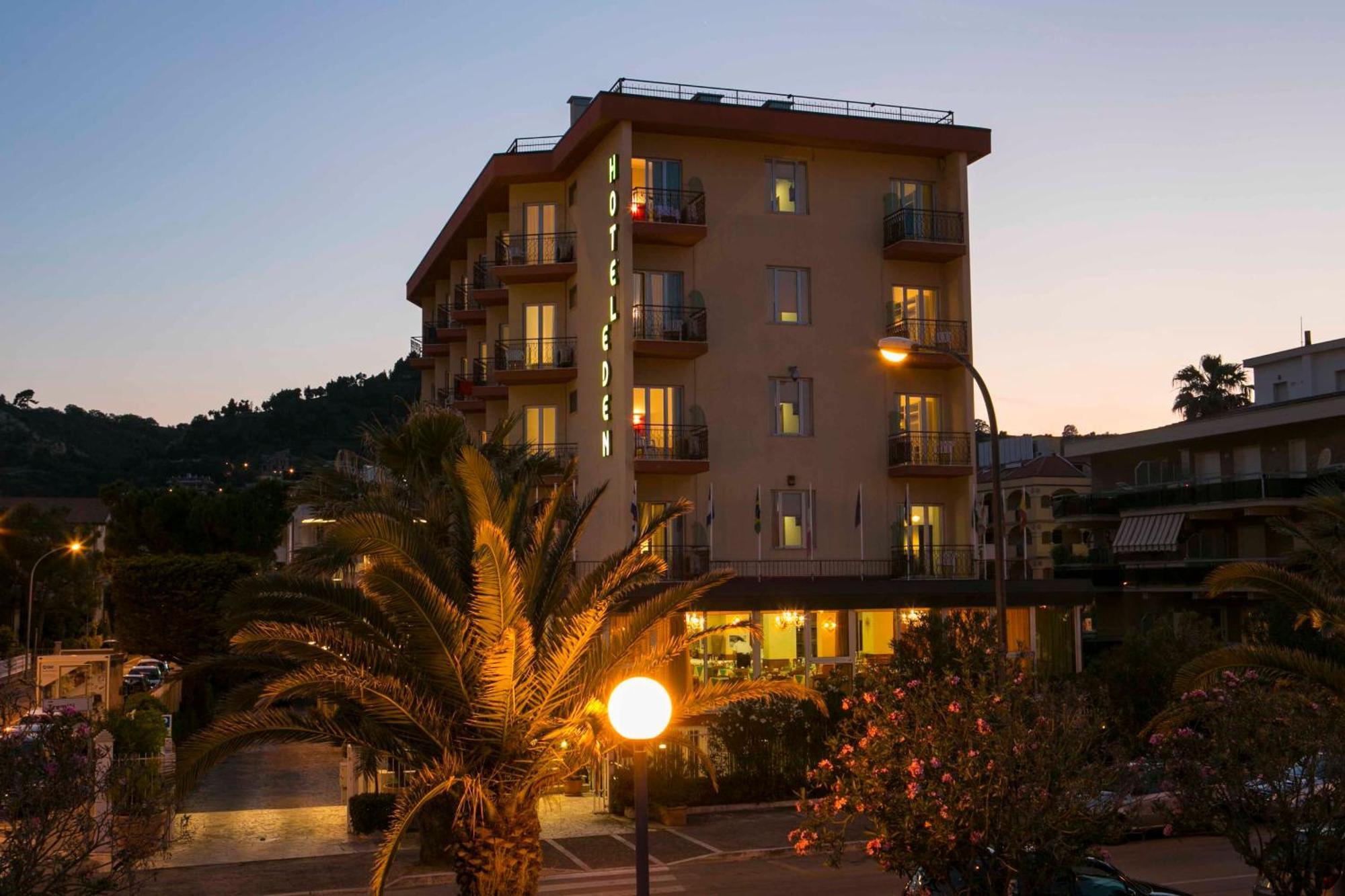 גרוטמארה Hotel Eden מראה חיצוני תמונה