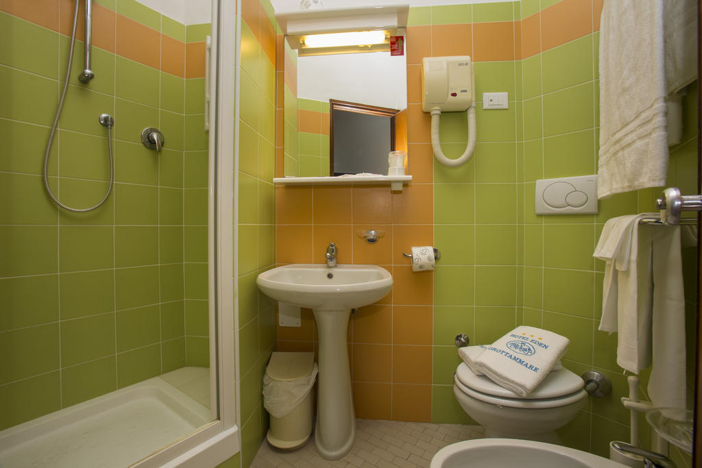 גרוטמארה Hotel Eden חדר תמונה